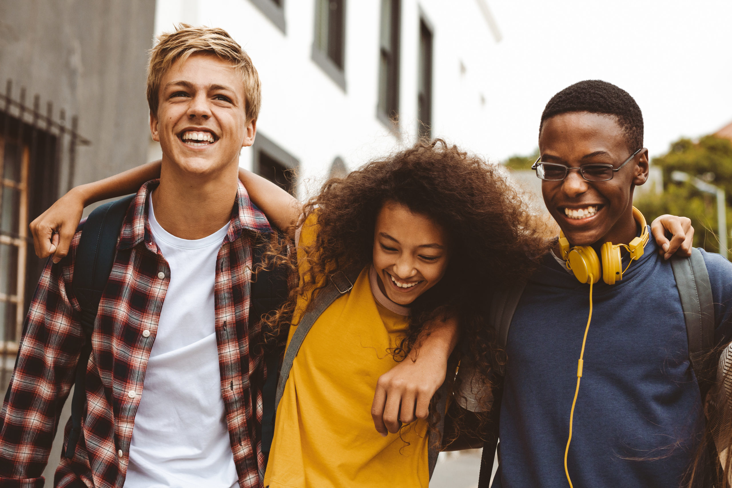 7 personal finance basics, high schoolers walking in a group